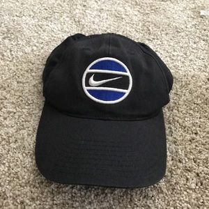 Vintage nike dad hat